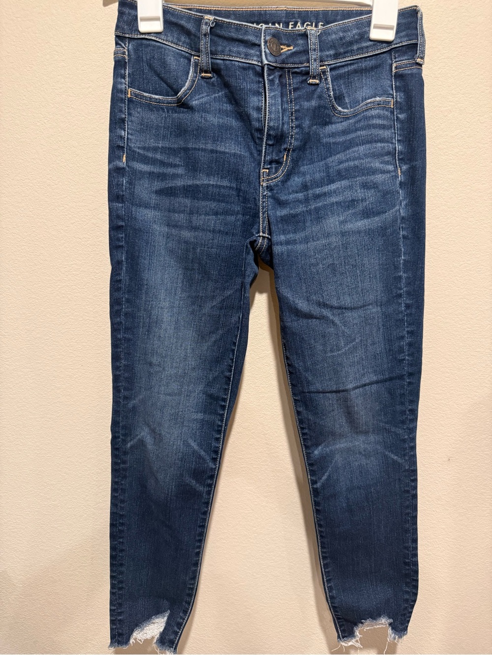 American Eagle Outfitters Women’s Medium Blue Skinny Jeans with Raw Hem